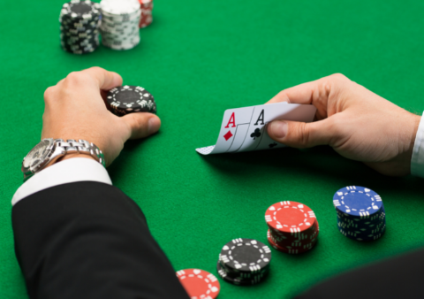 Pokerio taisyklės – kaip žaisti pokerį?